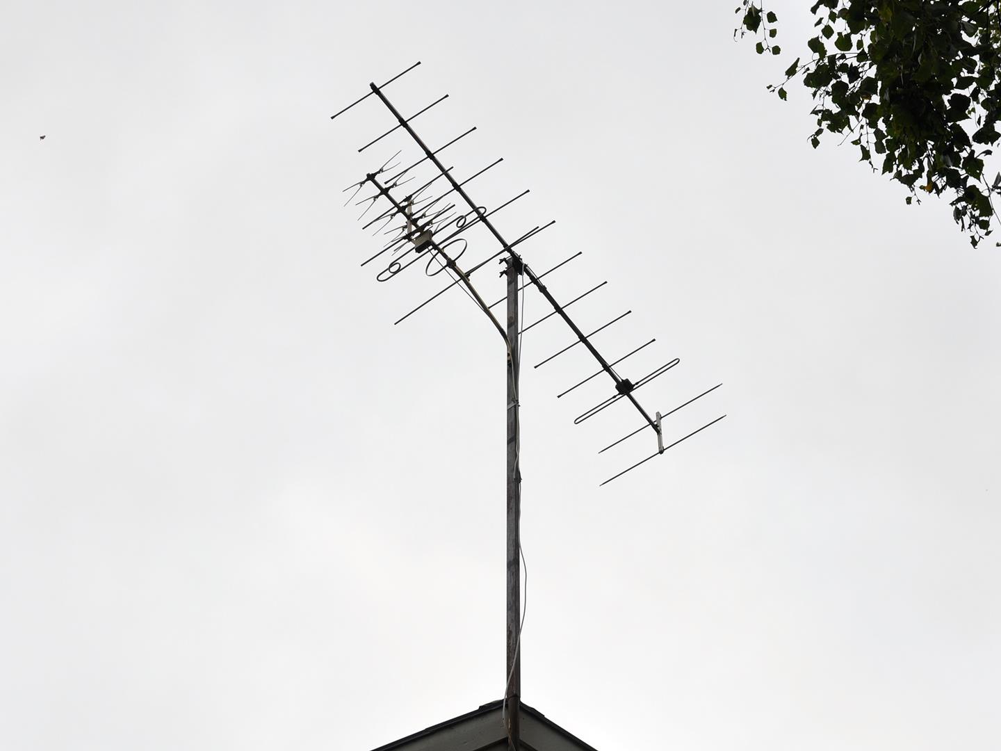 20150911-boxer-19825-20150911-gamla-antenner