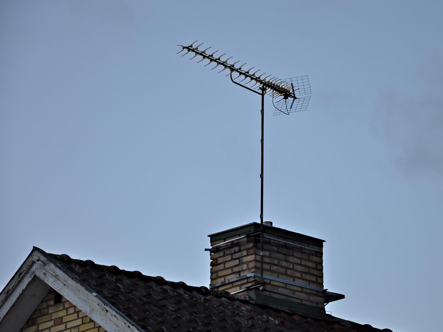 20151209-boxer-19695-biltema-uhf-antenn